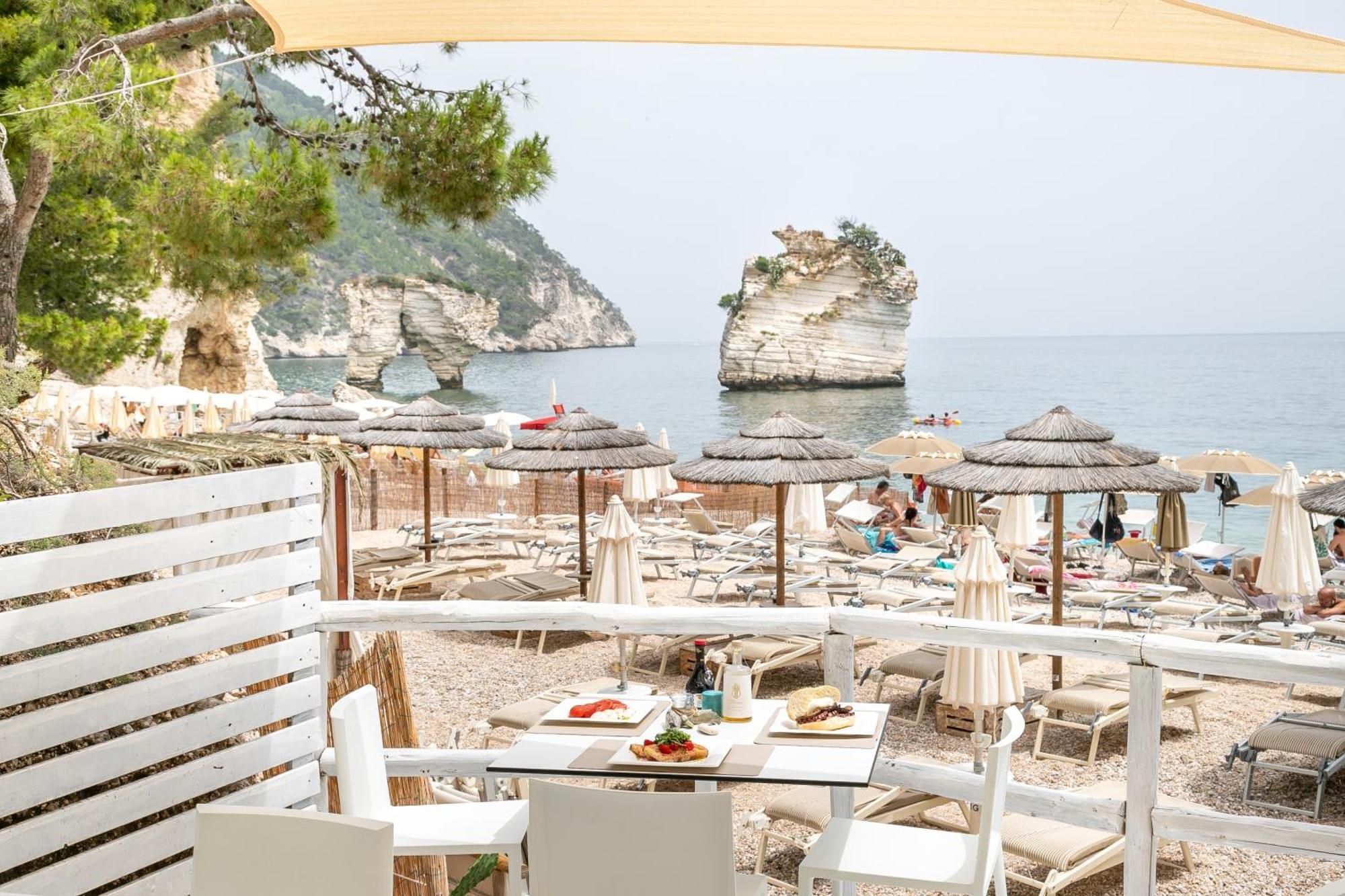 Ah Premium Baia Dei Faraglioni Hotel Mattinata Exterior photo
